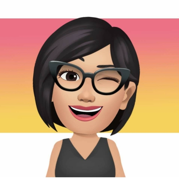 Meet Michelle Clarke! - Picture 12 of 15